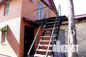 Дом 40м², 2-этажный, посуточно,