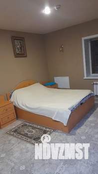 Дом 250м², 2-этажный, посуточно,