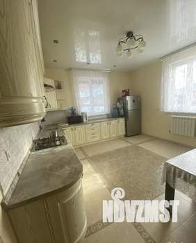 Дом 180м², 2-этажный, посуточно,