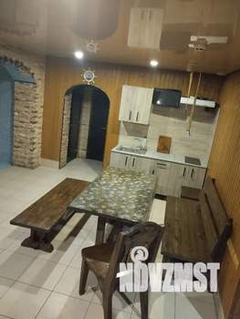 Дом 250м², 2-этажный, посуточно,