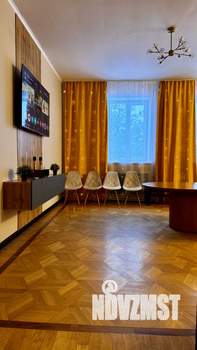 Дом 400м², 3-этажный, посуточно,