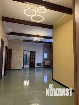 Дом 390м², 3-этажный, посуточно,