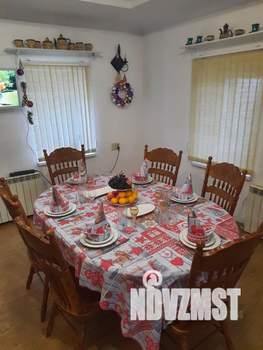 Дом 250м², 3-этажный, посуточно,