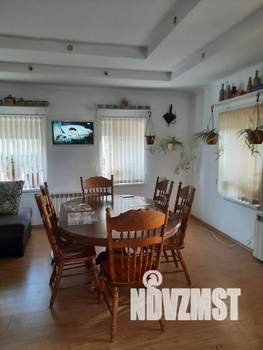 Дом 250м², 3-этажный, посуточно,