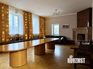 Дом 400м², 3-этажный, посуточно,