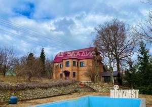 Дом 300м², 2-этажный, участок 45 сот.