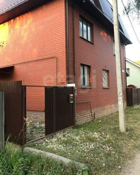 Дом 317м², 3-этажный, участок 5 сот.