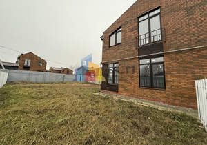 Дом 100м², 2-этажный, участок 3 сот.