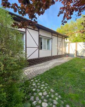 Дом 60м², 2-этажный, участок 9 сот.