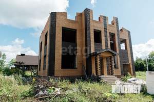 Дом 240м², 3-этажный, участок 10 сот.