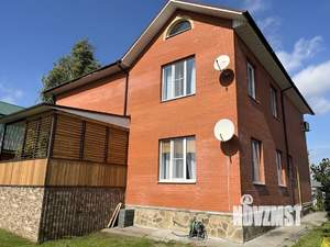 Коттедж 220м², 2-этажный, участок 10 сот.