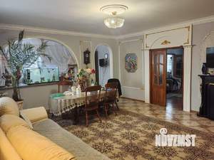 Коттедж 474м², 3-этажный, участок 10 сот.