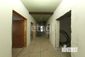 Дом 317м², 3-этажный, участок 5 сот.