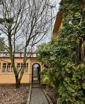 Дом 300м², 2-этажный, участок 45 сот.