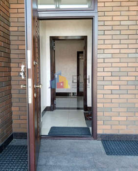 Дом 500м², 2-этажный, участок 15 сот.