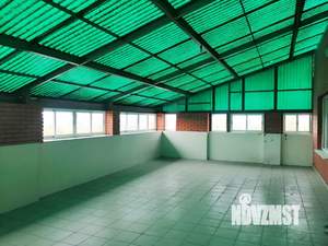 Дом 403м², 3-этажный, участок 9 сот.