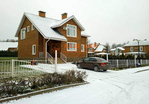 Дом 219м², 2-этажный, участок 17 сот.