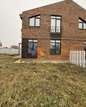 Дом 100м², 2-этажный, участок 3 сот.