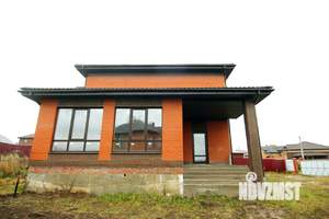 Дом 186м², 2-этажный, участок 15 сот.