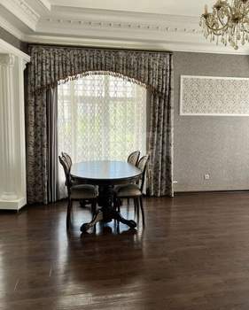 Дом 280м², 3-этажный, участок 6 сот.