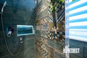 Таунхаус 180м², 3-этажный, участок 2 сот.