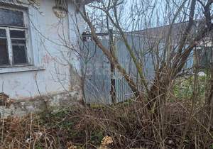 Дом 30м², 2-этажный, участок 3 сот.