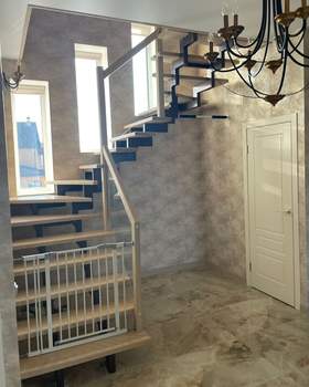 Дом 180м², 2-этажный, участок 10 сот.