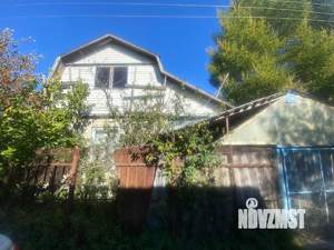 Дом 60м², 2-этажный, участок 6 сот.