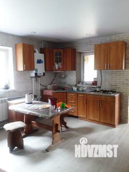 Коттедж 190м², 3-этажный, участок 1000 сот.