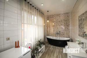 Дом 119м², 2-этажный, участок 5 сот.