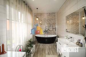 Дом 119м², 2-этажный, участок 5 сот.