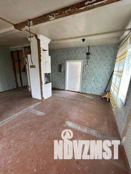 Дом 36м², 2-этажный, участок 6 сот.