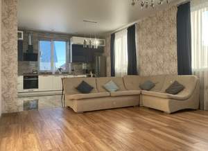 Дом 180м², 2-этажный, участок 10 сот.