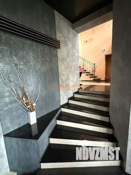 Коттедж 324м², 2-этажный, участок 12 сот.