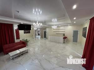 Дом 700м², 4-этажный, участок 12 сот.