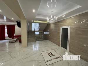 Дом 700м², 4-этажный, участок 12 сот.