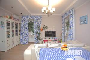 Таунхаус 118м², 3-этажный, участок 3 сот.