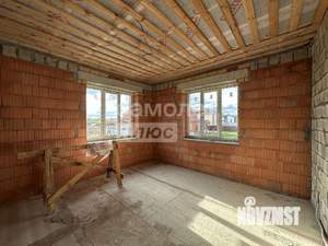 Дом 238м², 3-этажный, участок 8 сот.