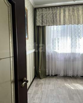 Дом 280м², 3-этажный, участок 6 сот.