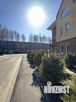 Таунхаус 192м², 3-этажный, участок 3 сот.