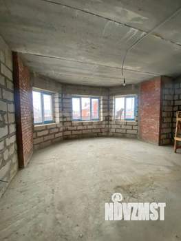 Дом 200м², 2-этажный, участок 15 сот.