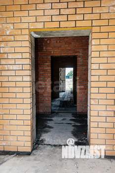 Дом 240м², 3-этажный, участок 10 сот.