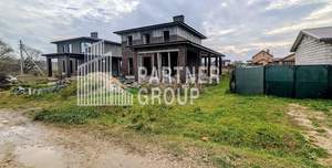 Дом 179м², 2-этажный, участок 6 сот.