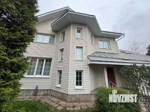 Коттедж 260м², 2-этажный, участок 7 сот.