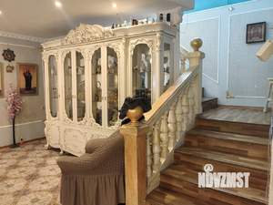 Коттедж 474м², 3-этажный, участок 10 сот.