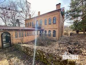 Дом 300м², 2-этажный, участок 45 сот.