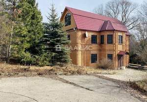 Дом 300м², 2-этажный, участок 45 сот.