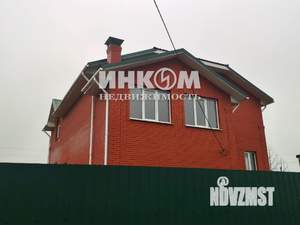 Дом 219м², 3-этажный, участок 15 сот.