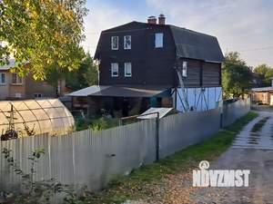 Дом 345м², 3-этажный, участок 10 сот.