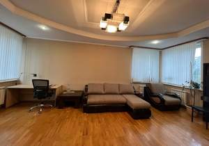 Дом 250м², 2-этажный, участок 7 сот.